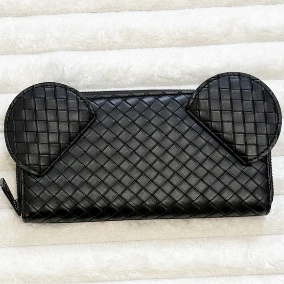 LOUNGEFLY Disney Parks Quilted Wallet Black